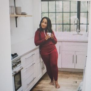 ZYIA Cranberry Lounge Boyfriend sweats SZ large